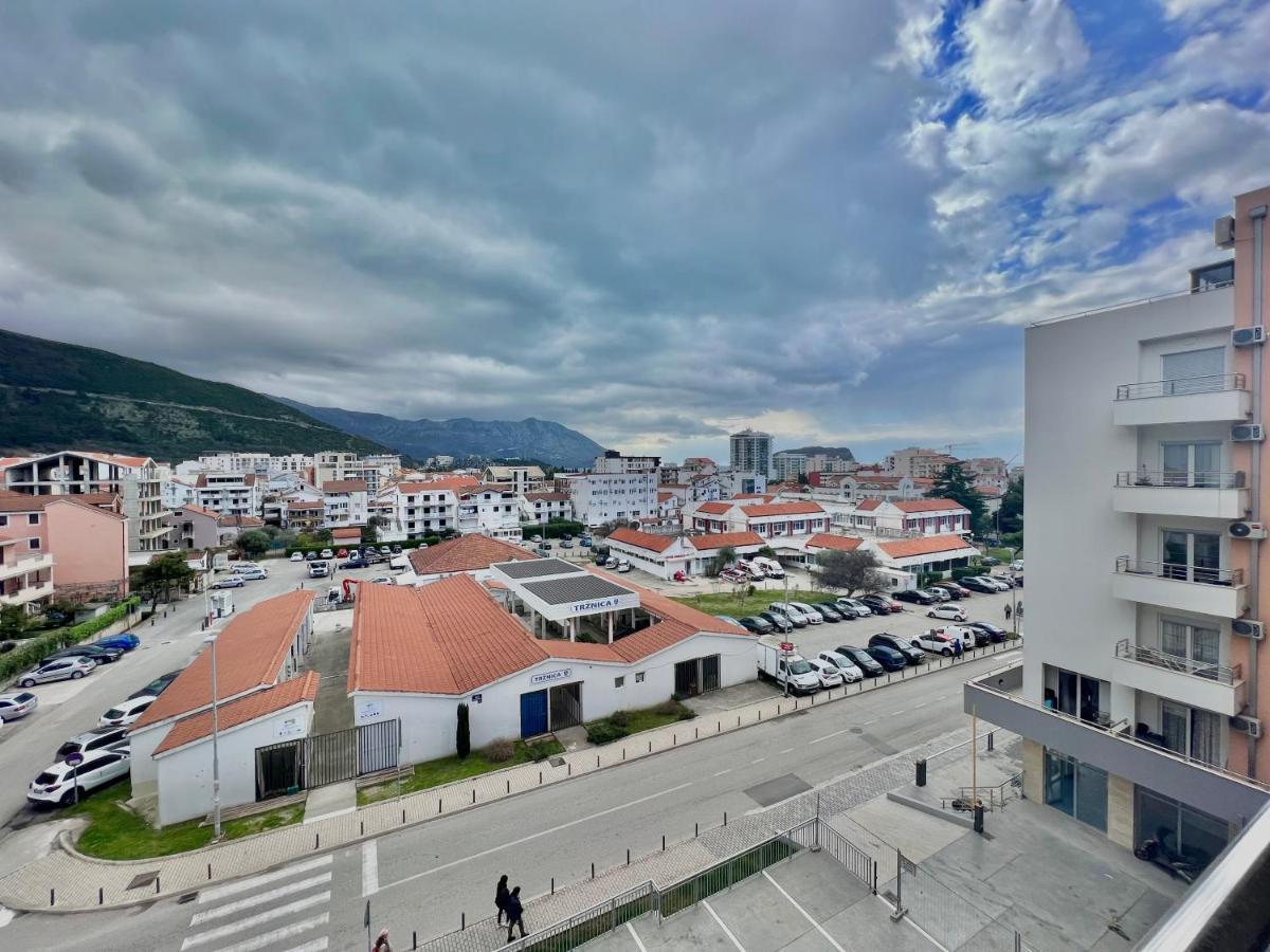 Azure Apartments Budua Esterno foto