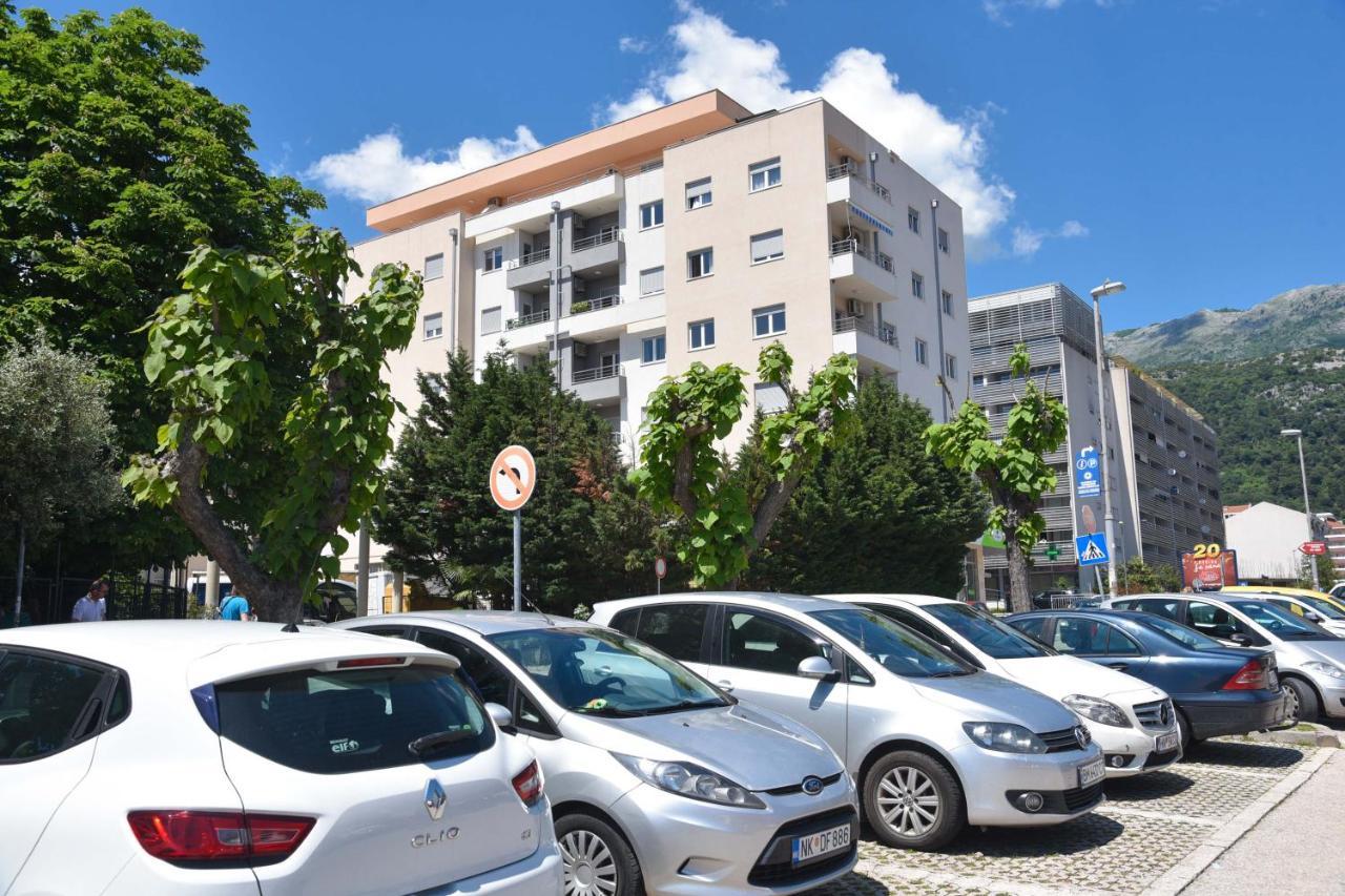 Azure Apartments Budua Esterno foto